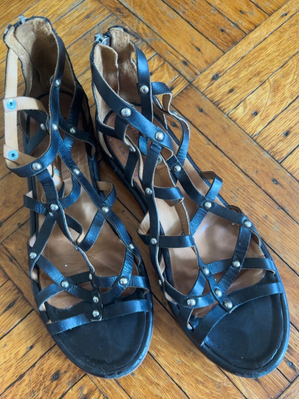 La Bottega di Lisa Gladiator Sandals